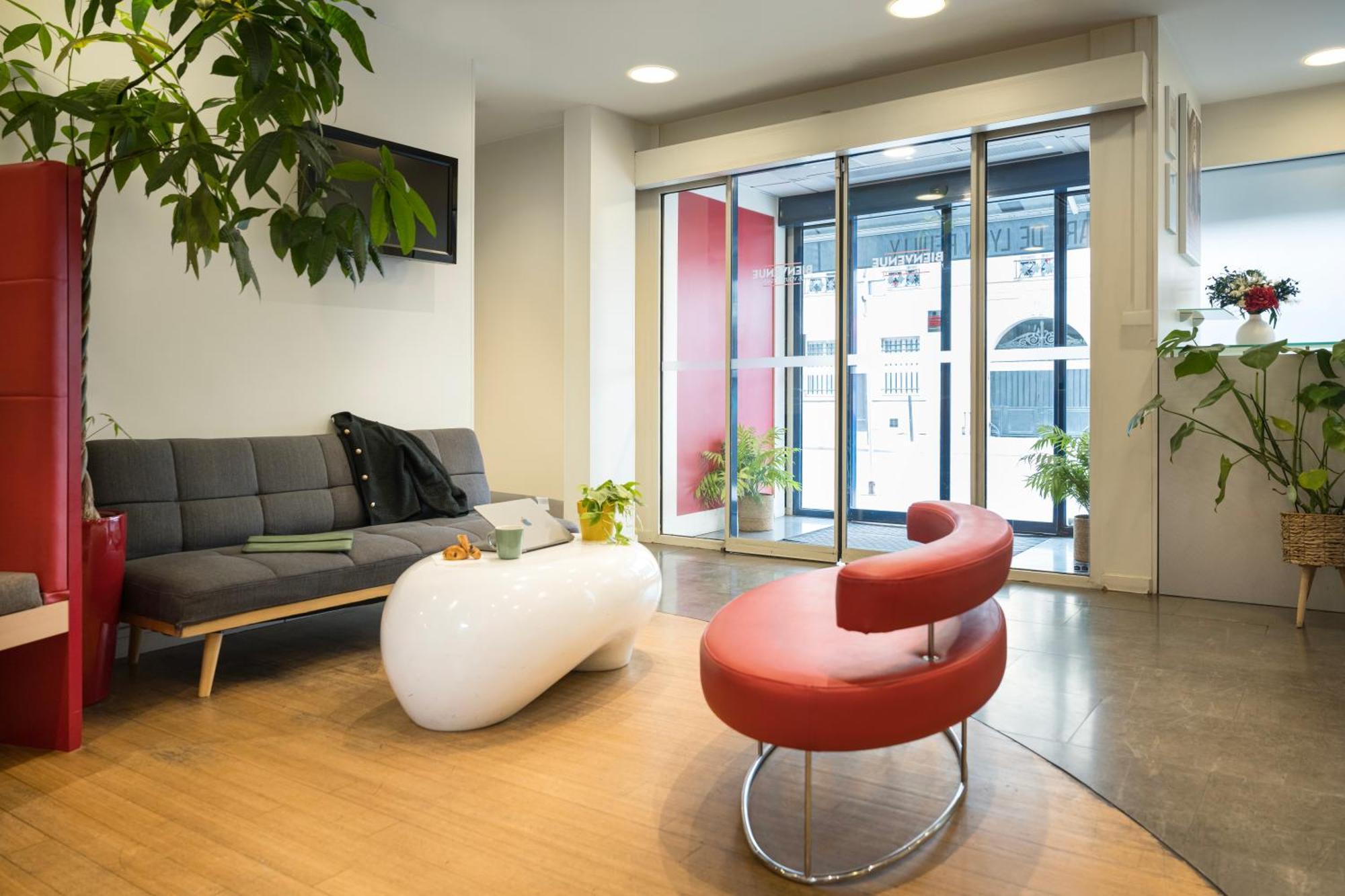 Отель Ibis Paris Gare De Lyon Reuilly Экстерьер фото